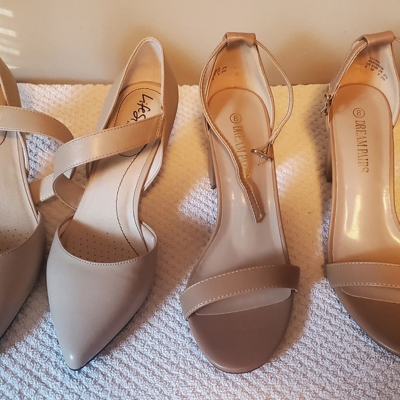Beige pumps size 8 - Picture 2 of 2
